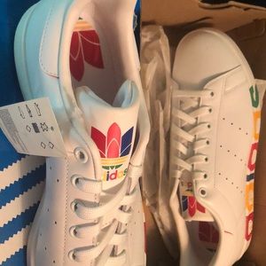 Adidas Adicolor shoes